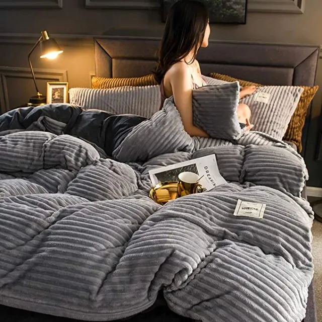 Luxurious Ultra Soft 3 Piece Ribbed Flannel Duvet Cover Set