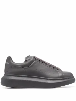 Oversized Larry sneakers