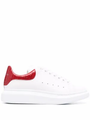 Oversized sneakers