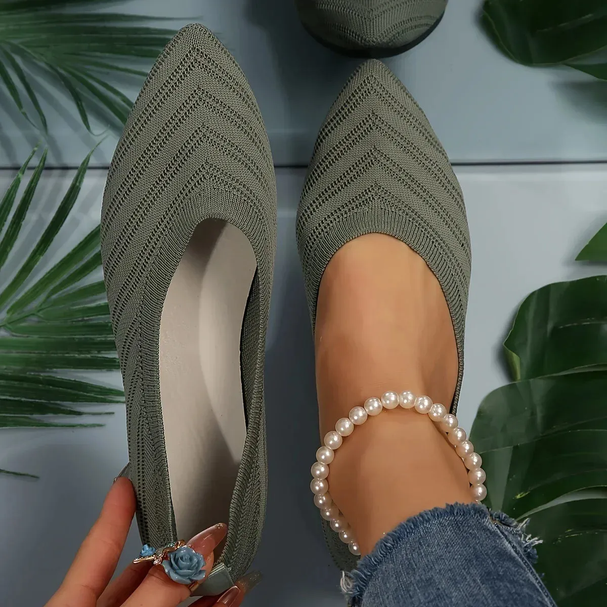 Pointed Toe Flat Shoes Women Solid Color Knitted Slip on Shoes Casual Breathable Ballet Flats Women Loafers Comfort Ladies Shoes