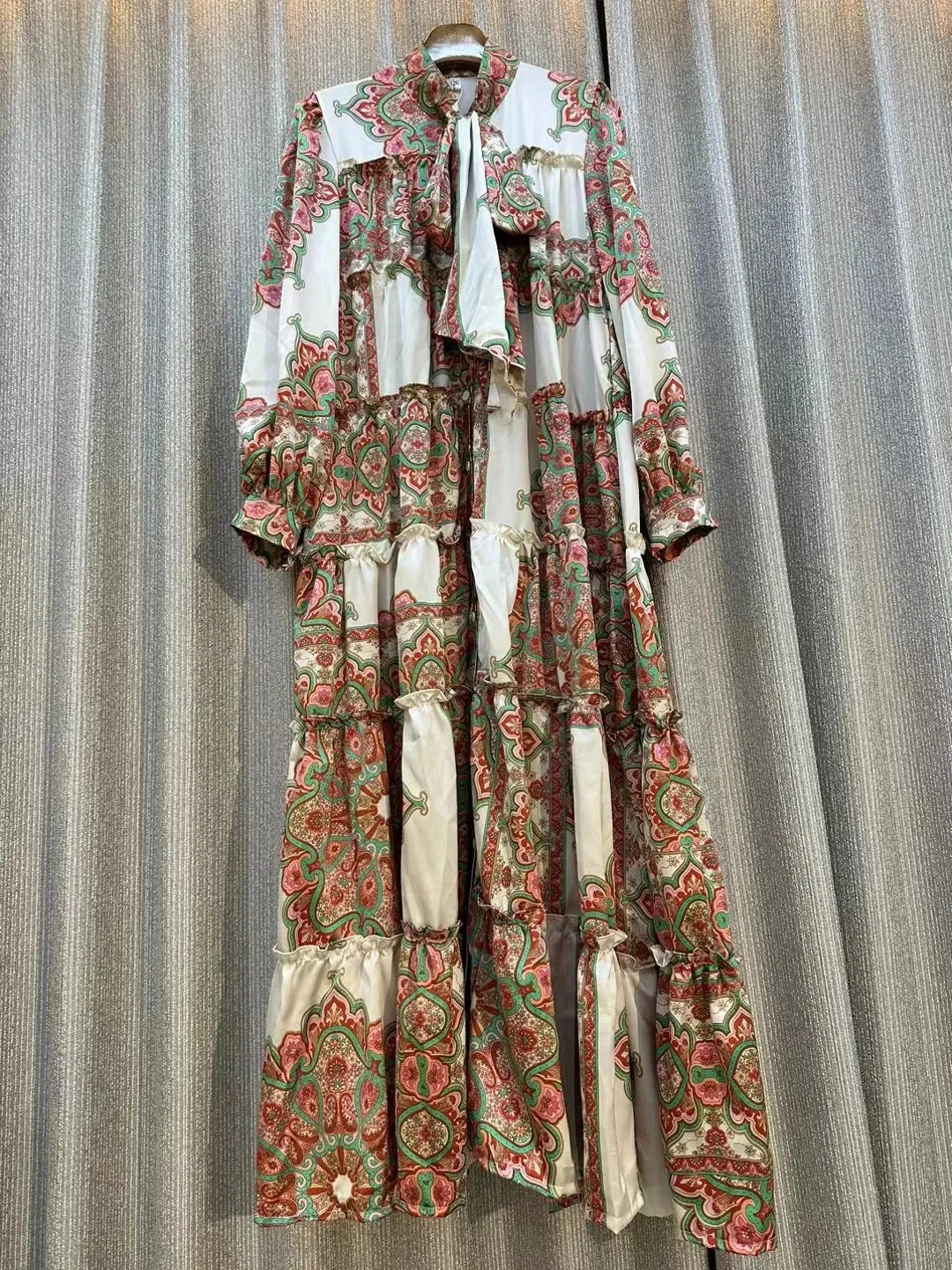 Retro Lantern Sleeve Bow Stand Collar Dress