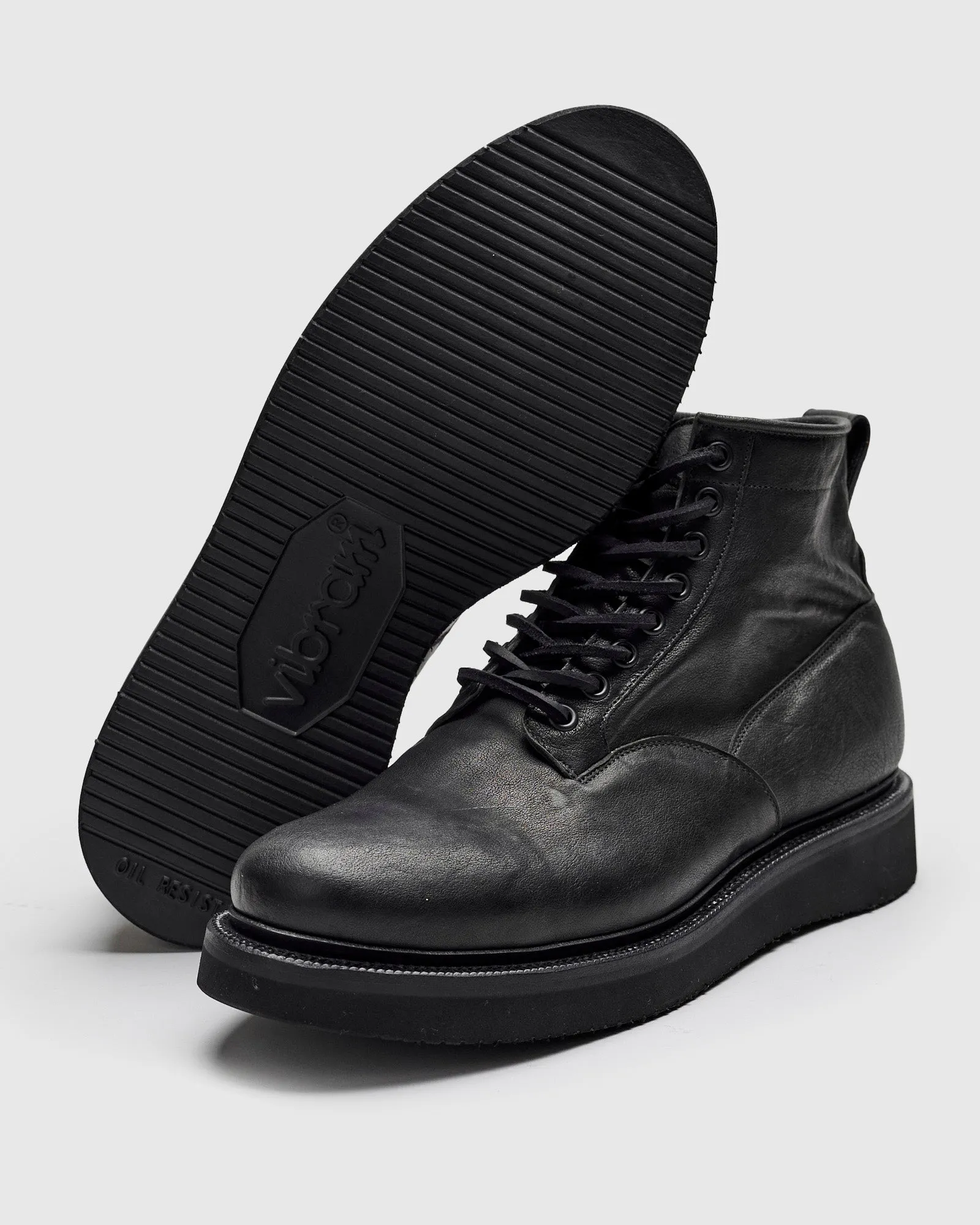 Scout Boot 2030 in Nero Washed Kangaroo