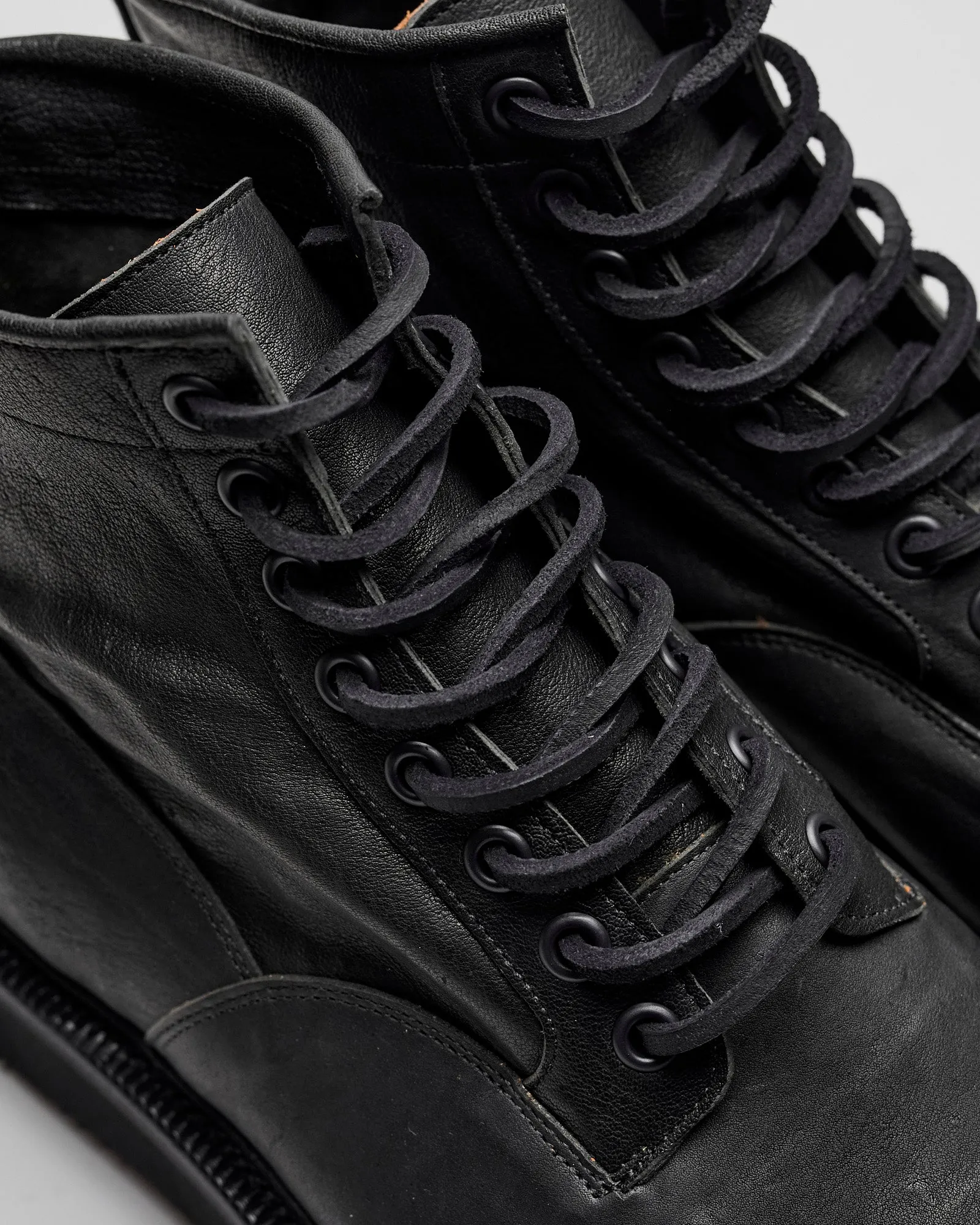 Scout Boot 2030 in Nero Washed Kangaroo