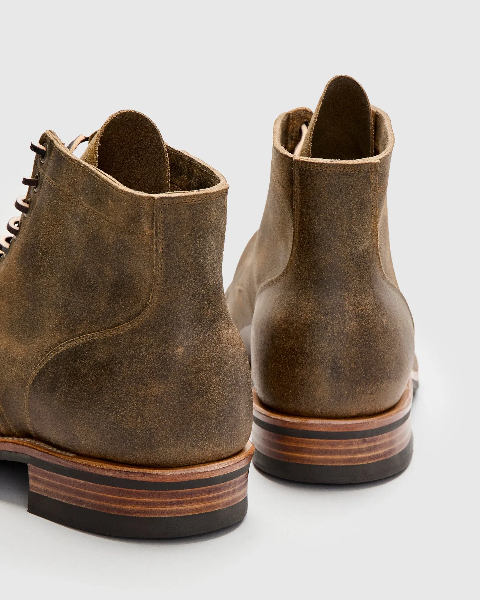 Service Boot 310 in Antique Waxy Commander