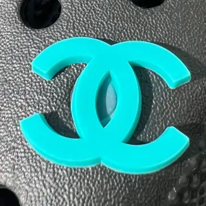 SHOE CHARMS - TURQUOISE DOUBLE C
