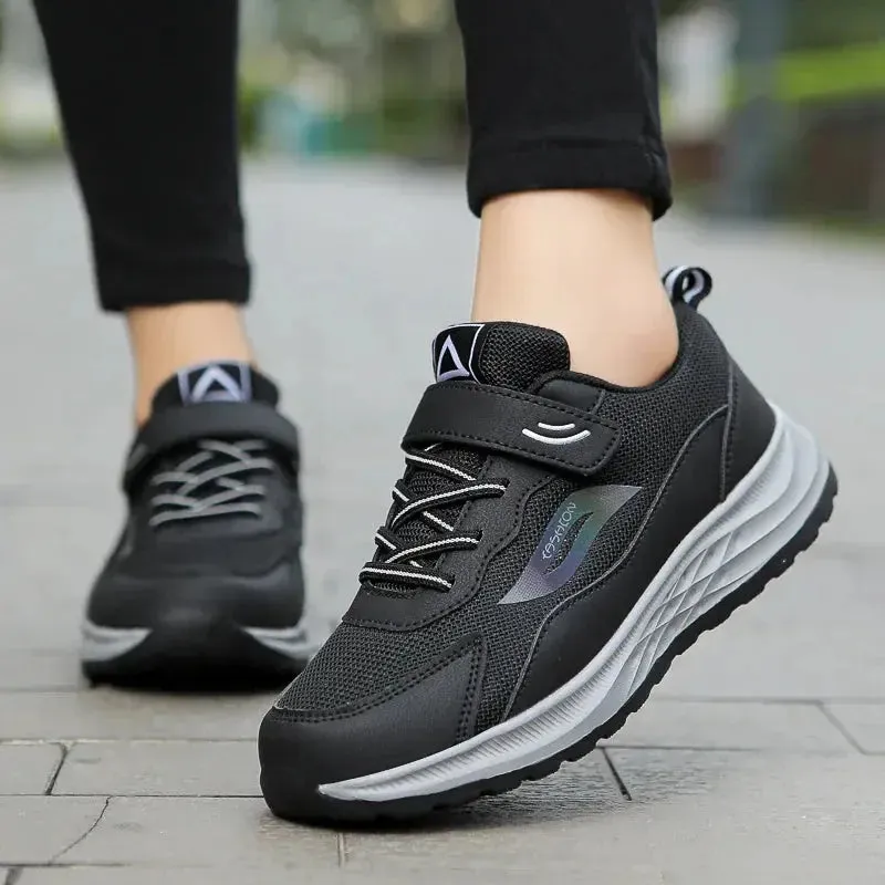 Sneakers Women Shoes Flat Loafers Leather  Shoes Comfortable Slip on Soft Casual Platform Shoes