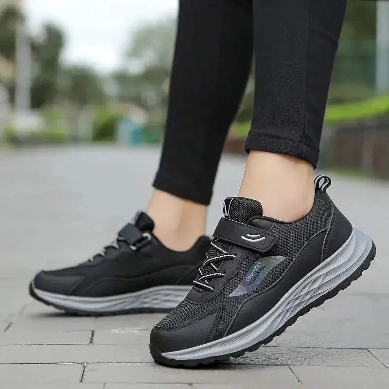 Sneakers Women Shoes Flat Loafers Leather  Shoes Comfortable Slip on Soft Casual Platform Shoes