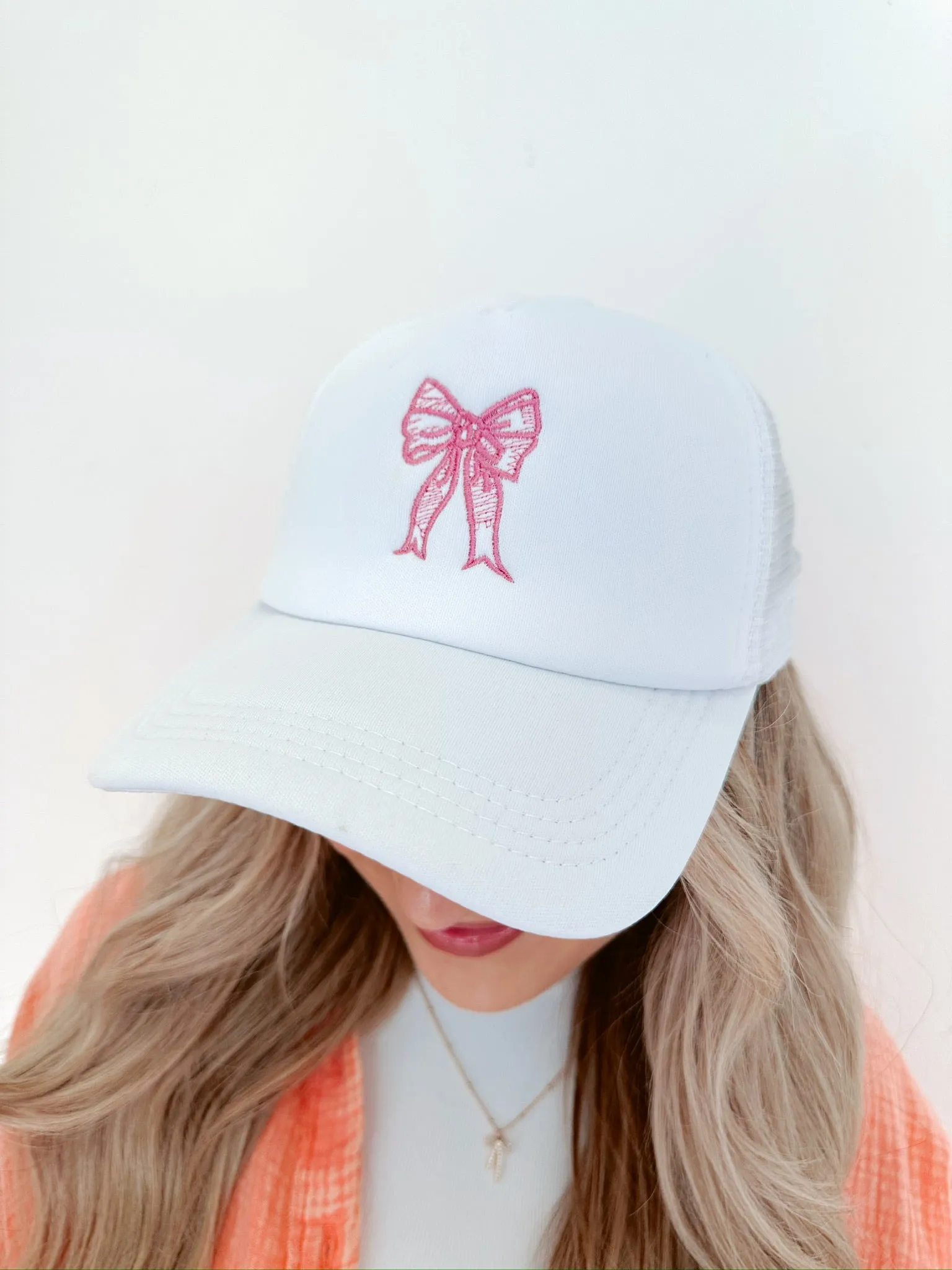 Tala Bow Trucker Hat- White