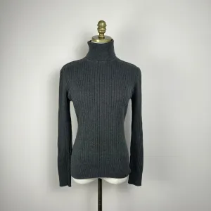 Vintage Fitted Grey Turtleneck Sweater