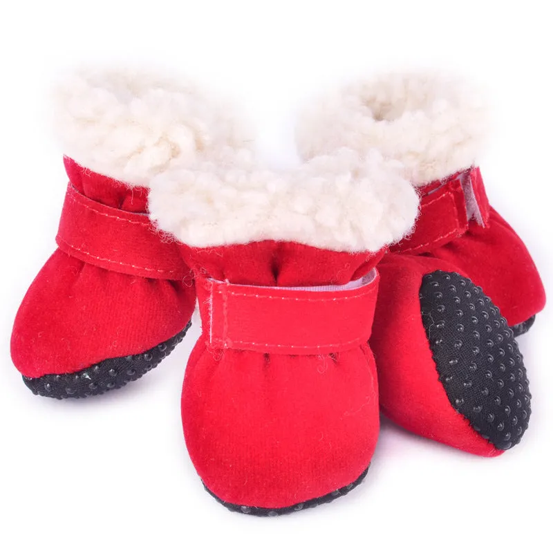 Winter-Ready Paws: Cozy Comfort Meets Durable Protection!