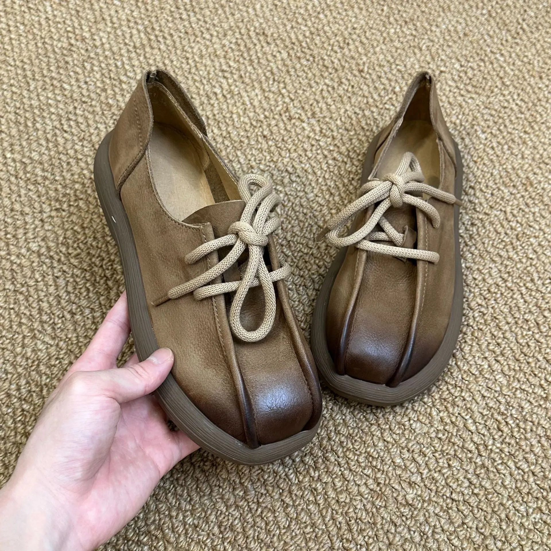 Women Autumn Retro Fashion Leather Lace-Up Flat Casual Shoes