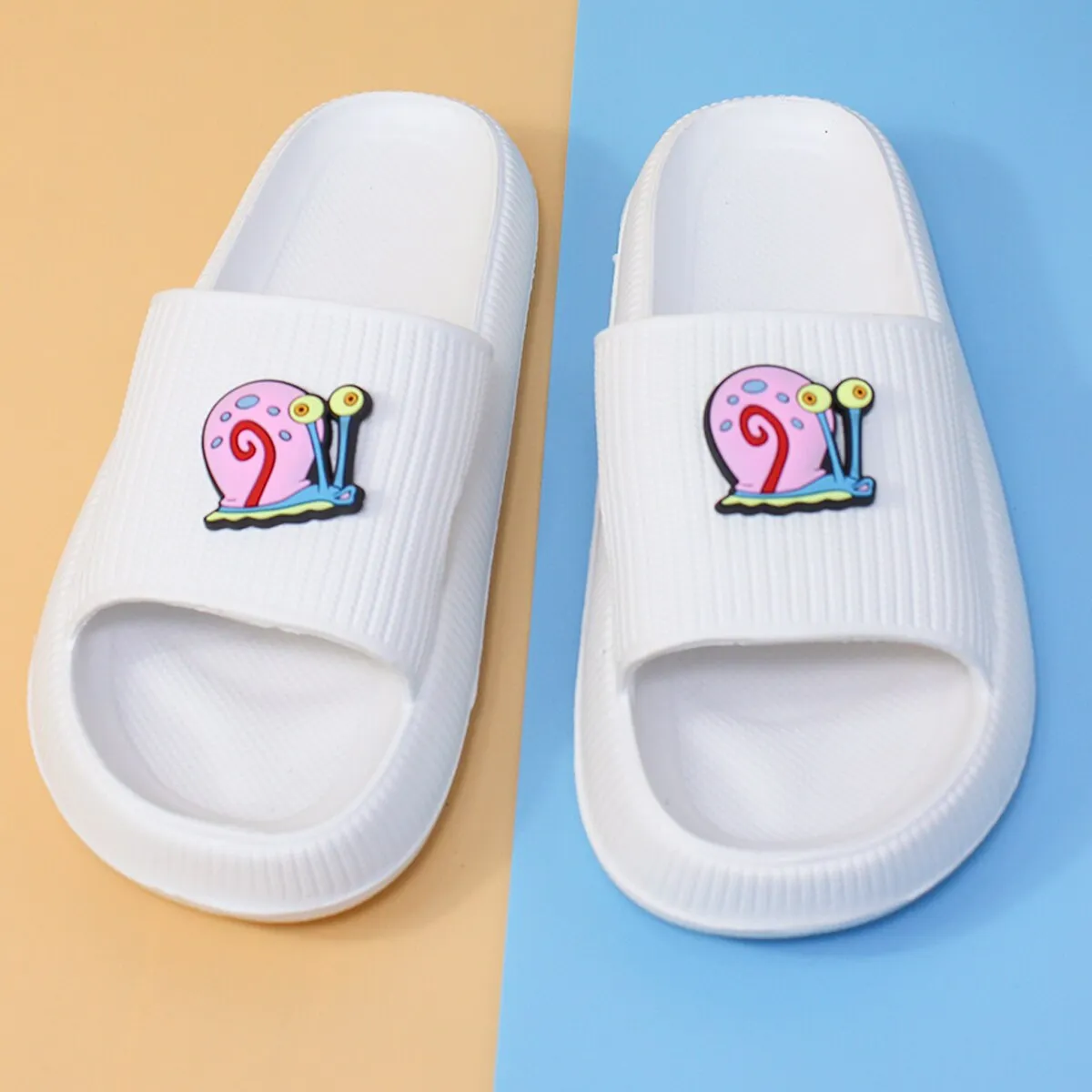 Women Cartoon Bear Decor Beach Slippers