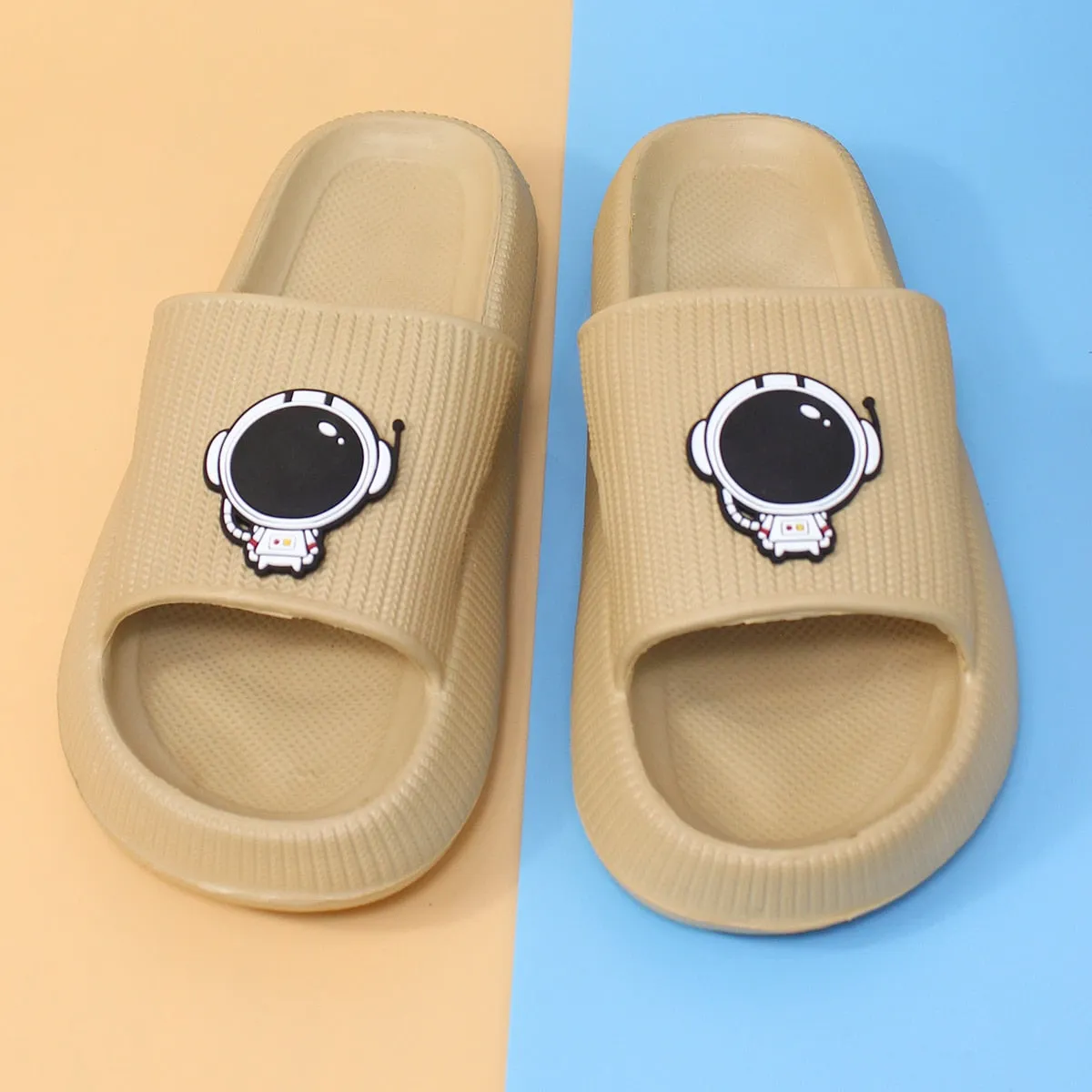 Women Cartoon Bear Decor Beach Slippers