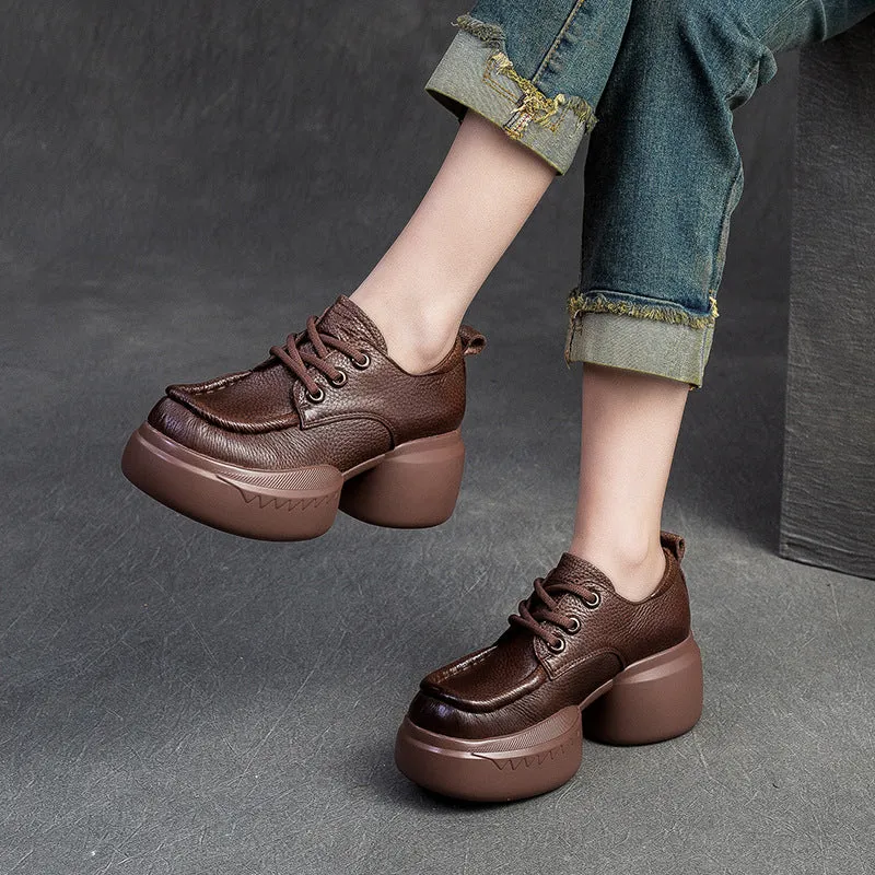 Women Retro Soft Leather Platform Casual Shoes
