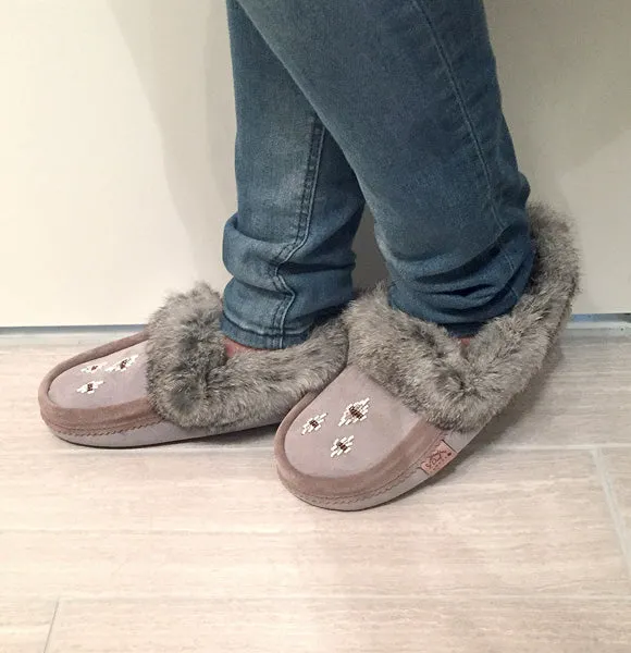 Women's FINAL CLEARANCE Sheepskin Moccasins (4, 5, 10 ONLY)