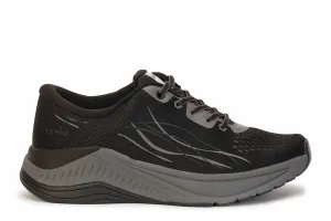 Women's Pace Mesh Sneaker In Black/grey