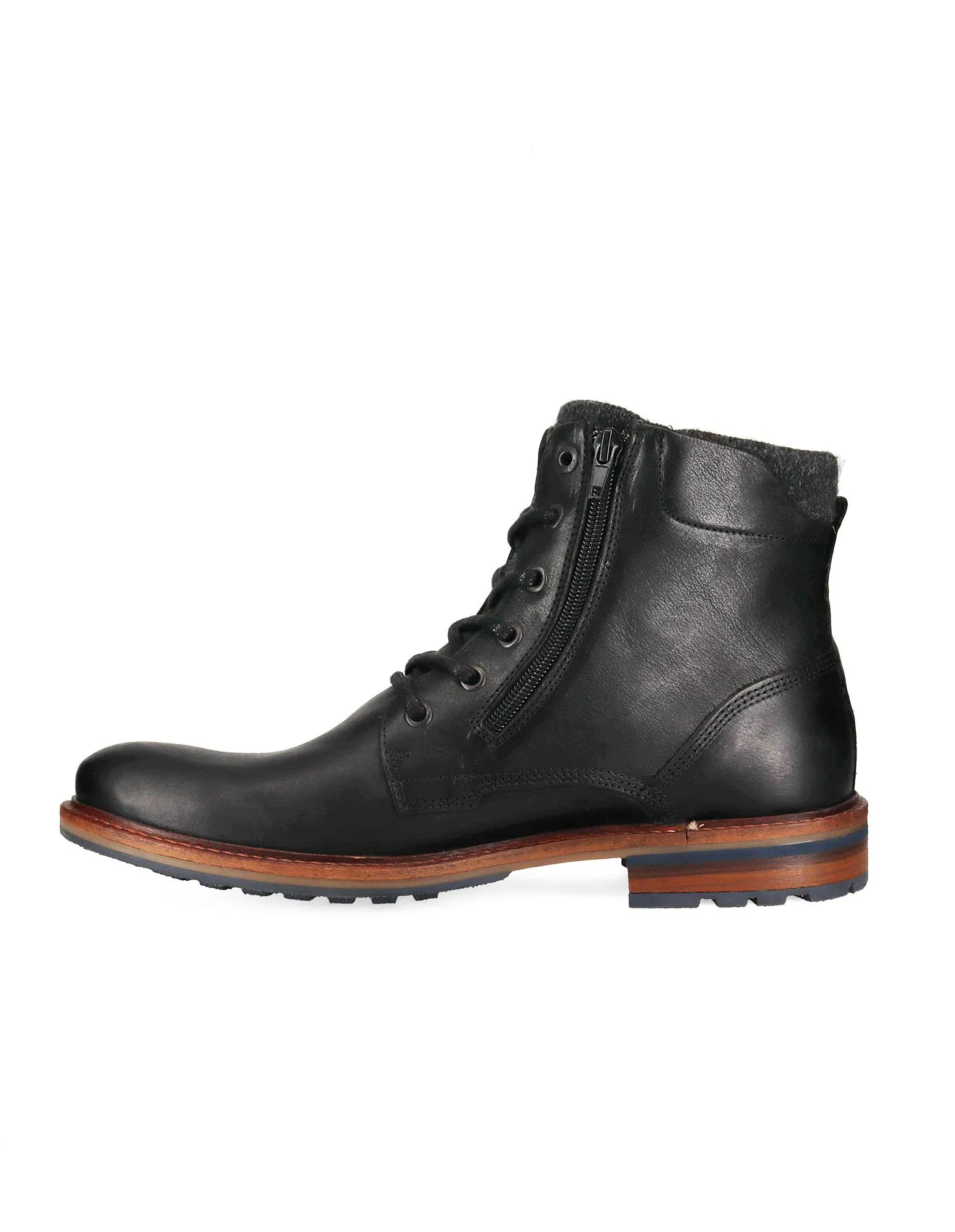 WOODLAND BLACK
